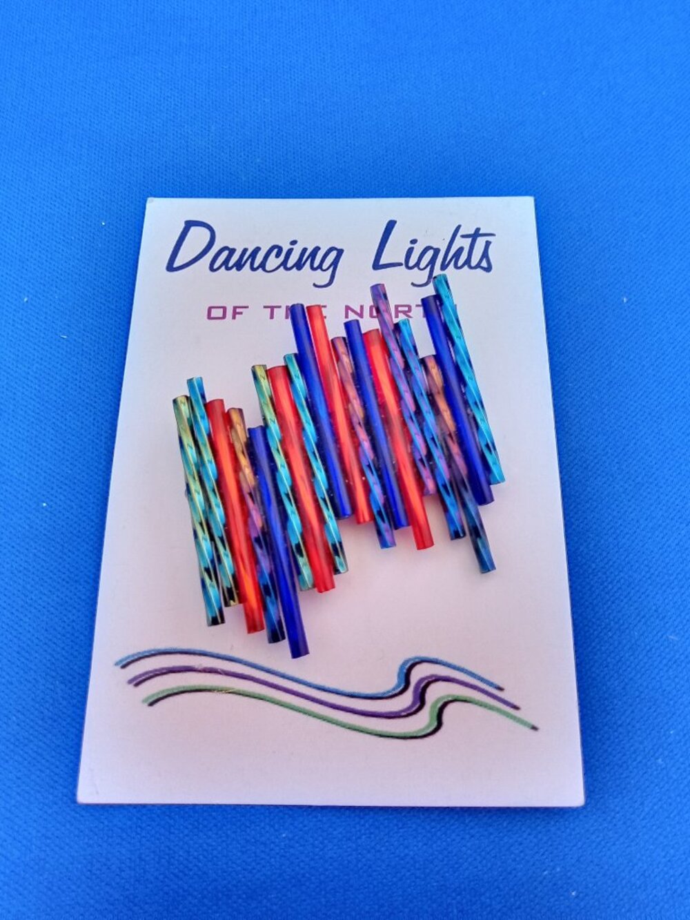Art glass pin Tam Johannes Dancing Lights of the North made in Alaska